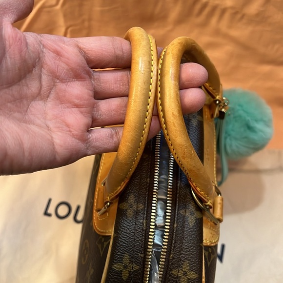 Pre loved authentic LV Trouville - Picture 9 of 13